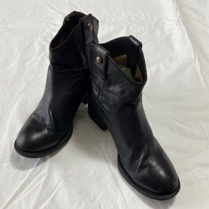 Black Gianni Bini Boots Size 7.5